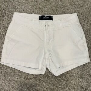 Hollister California Women's Low Rise Stretch Twill Shorts